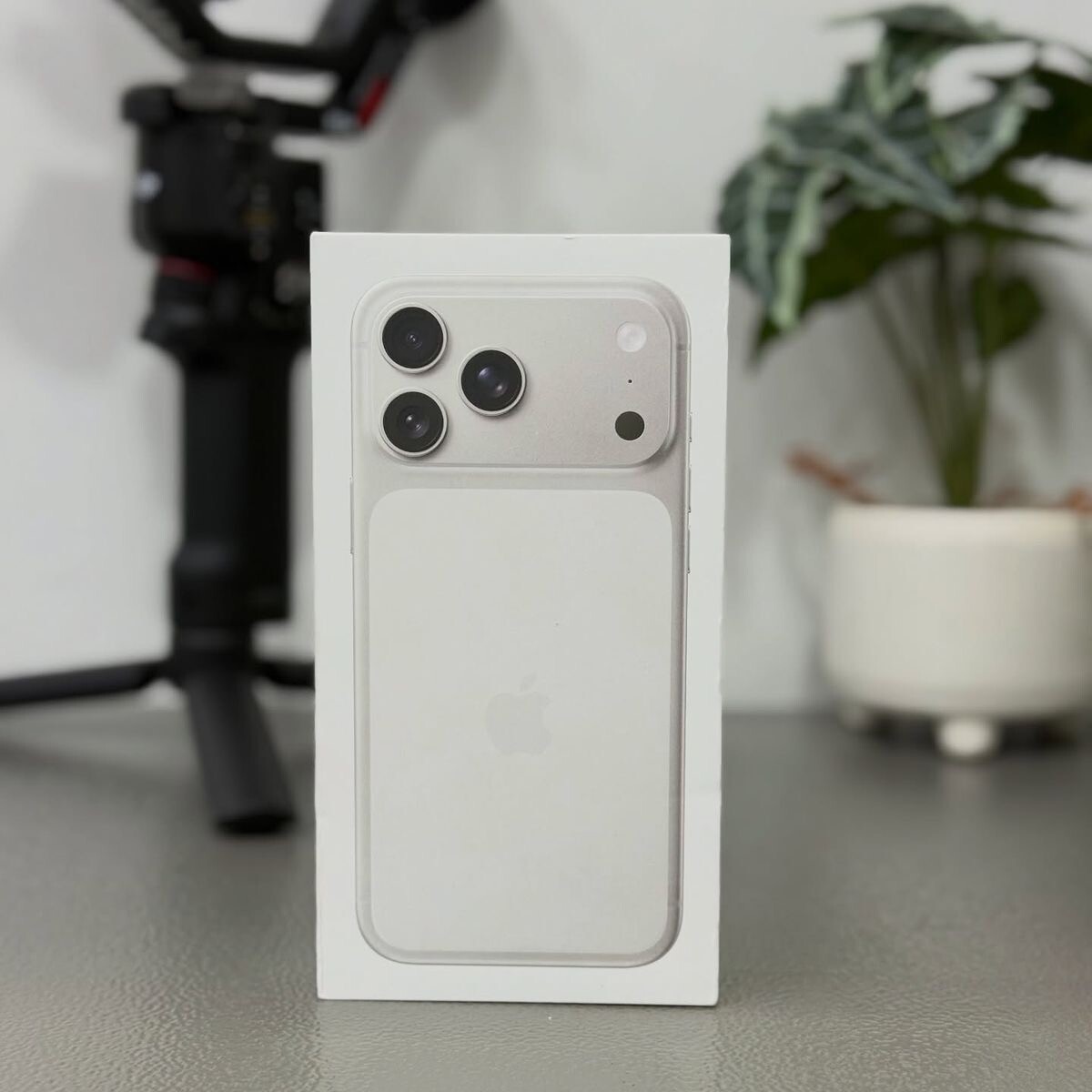 17 pro max 256gb Branco lancrado